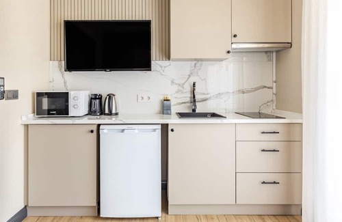 Beylerbeyi Apartamento | Sea View Flat w Balcony Near Beylerbeyi Palace