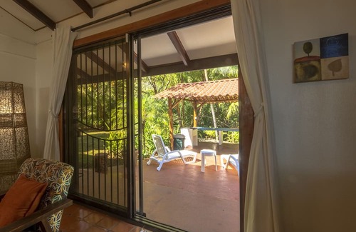 Esterillos Oeste Casa | Casa Tortuga - Beachfront House
