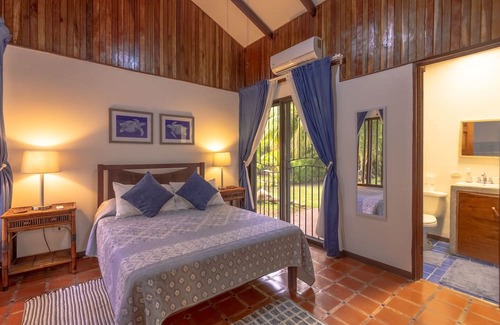 Esterillos Oeste Casa | Casa Tortuga - Beachfront House