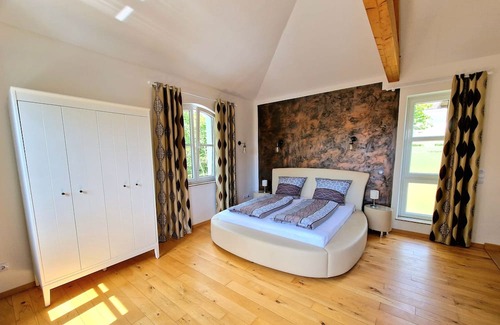 Ulmen Apartamento | 5 Sterne - Waldchalet am Elzbach - Waldtraum
