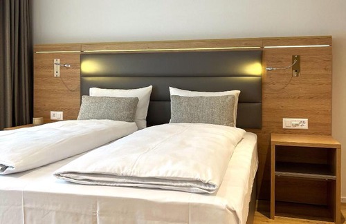 Dottingen Hotel | AARDO - kind of a hotel 'Self Check-in'