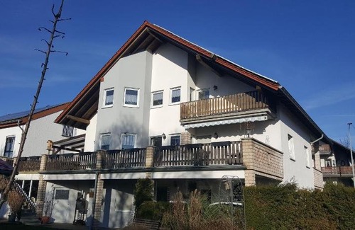 Mandelbachtal Apartamento | Ferienwohnung Kempf Mandelbachtal