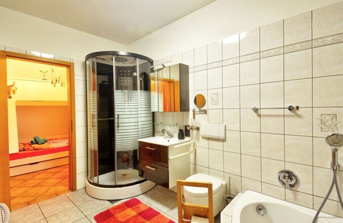 Brakel Apartamento | Apartment Hermanns by Interhome