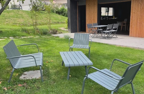 Saint-Germain-au-Mont-d'Or Cabina | Gite Loft 70m2 Atypique 2/4 persons near Lyon. Entire dwelling