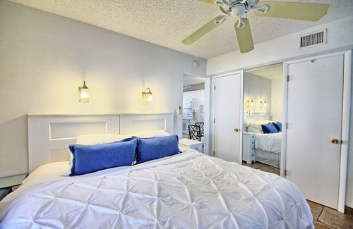 St. Pete Beach Hotel | Gulfside Resort. Unit 3