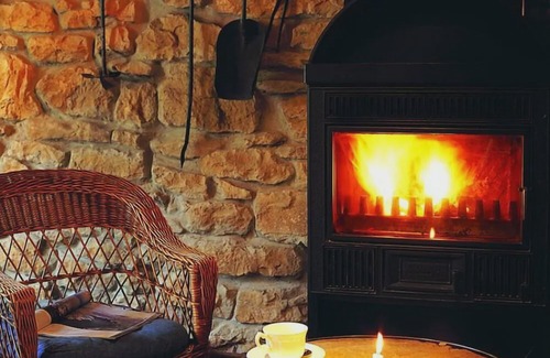Buelles Cabaña | Buelles: Cottage, quality and warmth between the mountains and the sea