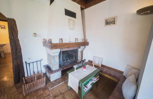 Dombasle-devant-Darney Apartamento | Charming flat with barbecue