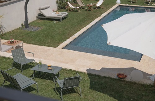 Saint-Germain-au-Mont-d'Or Cabina | Gite Loft 70m2 Atypique 2/4 persons near Lyon. Entire dwelling