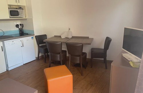 Le Suquet Apartamento | Appart/hotel with swimming pool 100m from the beach