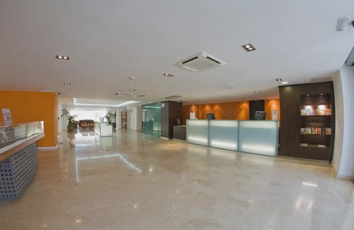 Puerto Rey Hotel | Marina Rey