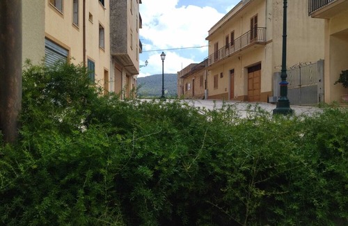 Sambuca di Sicilia Apartamento | Apartment furnished in the center Sambuca di Sicilia borgo dei borghi 2016