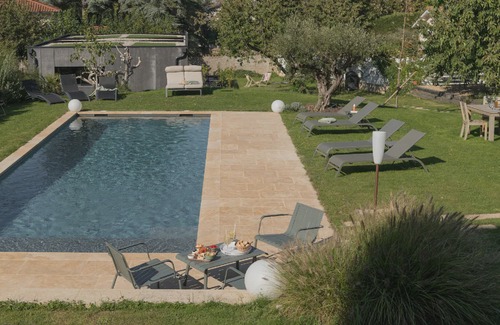 Saint-Germain-au-Mont-d'Or Cabina | Gite Loft 70m2 Atypique 2/4 persons near Lyon. Entire dwelling