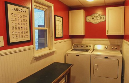 Bellepoint Casa | Stillwater on the New- Riverfront, New River Gorge - 5BR/2BA, Wi-Fi, Huge Porch