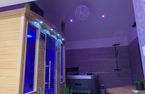 Fresse-sur-Moselle Cabaña | Chalet spacieux dans les Hautes Vosges avec sauna, spa, terrain privé et accès facile aux commodités