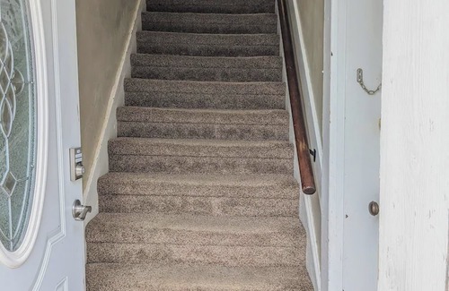 Nauvoo Apartamento | The Red Front Suite - Sleeps 15