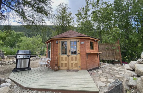 Nelson Cabina | Peaceful and Relaxing Cabin with Breathtaking Views!