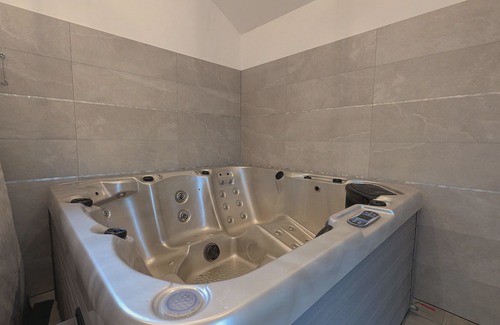 Fresse-sur-Moselle Cabaña | Chalet spacieux dans les Hautes Vosges avec sauna, spa, terrain privé et accès facile aux commodités
