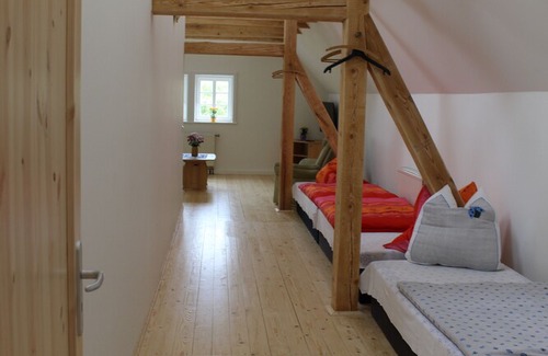 Crostwitz Apartamento | Cozy accommodation in the Vierseithof in an idyllic, rural location