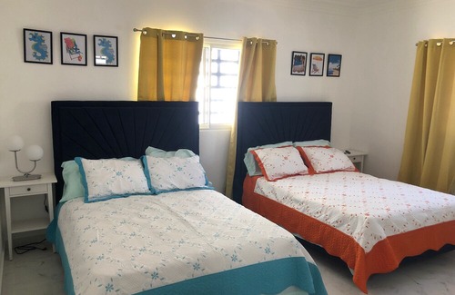Villas Del Mar Apartamento | Private Family Villa for 12 people one block from beach