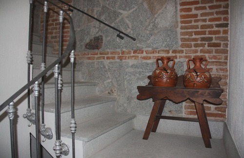 Velayos Casa | Casa Rural de Acogedor Estilo Castellano