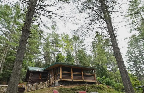 Long Lake Cabina | Pinecone Place - A True North Vacation Home