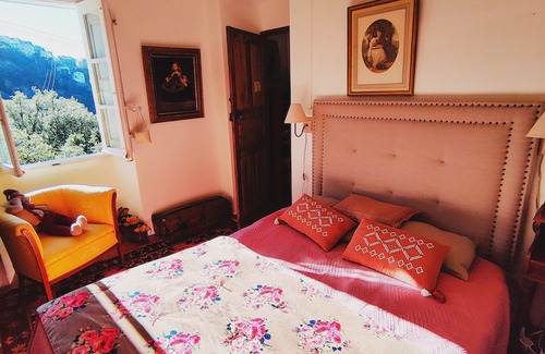 Farinole Casa | Charming house with sea view, swimming pool and 10 minutes walk from the beach.