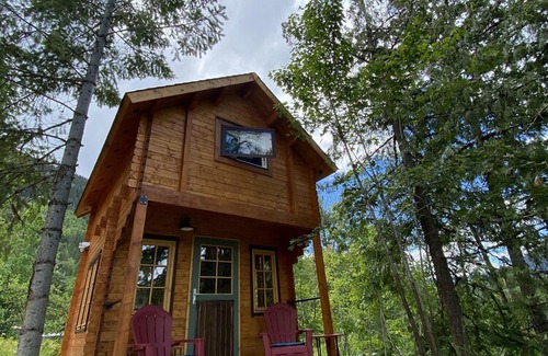 Nelson Cabina | Peaceful and Relaxing Cabin with Breathtaking Views!