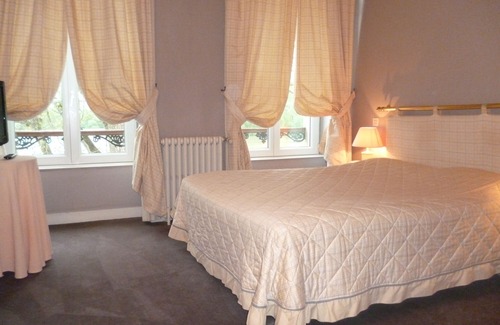 Les Andelys Hotel | La Chaîne D'or