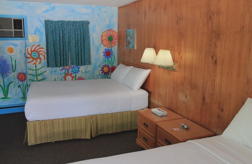 Machar Hotel | Algonquin Motel