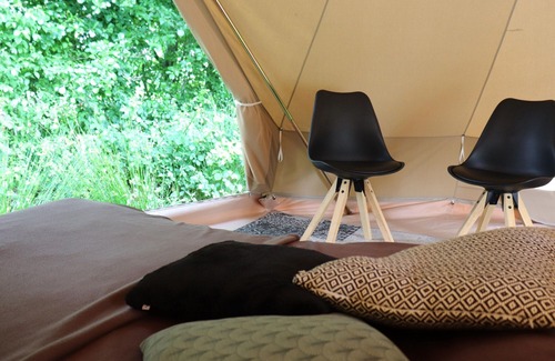 Twijzel Otro | Tent Lodge in Twijzel Near Town Center
