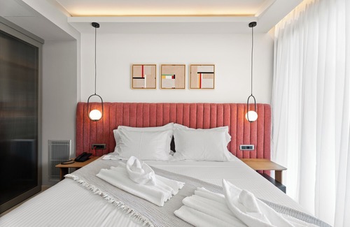 Nafplion City Centre Hotel | Ennea Muses Rooms and Suites