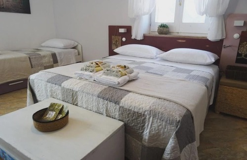 Parabita Cama Y Desayuno | B&B DOÑA FLOR