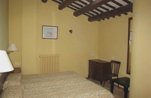 Sant Sadurni d'Osormort Casa | Hostal Rural Can Enric
