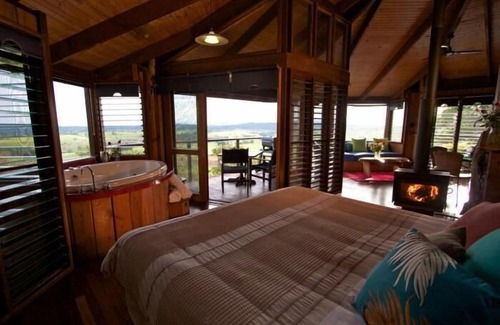 Peeramon Cabina | Mt Quincan Crater Retreat
