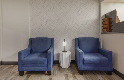 Bonanza Hotel | Super 8 by Wyndham Laredo