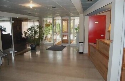 Magny-Cours Hotel | Cit'Hotel Du Circuit