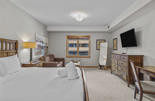 Canmore Hotel | Spring Creek Vacations