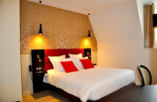 Les Ponts-de-Ce Hotel | Hôtel Les 3 Lieux - Restaurant Gastronomique, Bistrot, Espace sensoriel