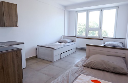 Bedzin Hostal | Orange Tree Hotel