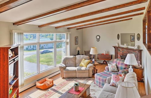 Mayfield Casa | Mayfield Home with Private Dock on Lake Sacandaga!