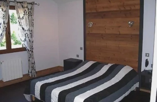 Mesnil Sous Les Cotes Hotel | Logis Hôtel Le Régal & Spa