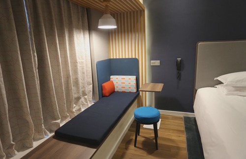 Optics Valley Hotel | Holiday Inn Express - Wuhan Optical Valley by IHG