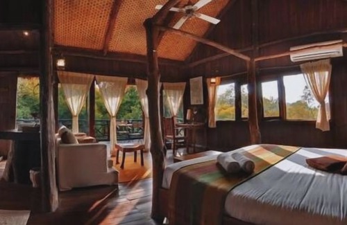 Tala Hotel | Pugdundee Safaris- Tree House Hideaway