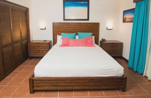 Antoneys Cay Hotel | Mayan Princess Beach & Dive Resort - All Inclusive