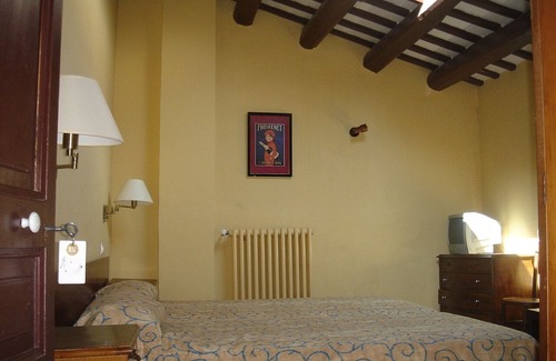 Sant Sadurni d'Osormort Casa | Hostal Rural Can Enric