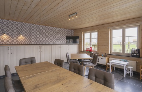 Oostvleteren Hotel | Gasthof Schraevenacker