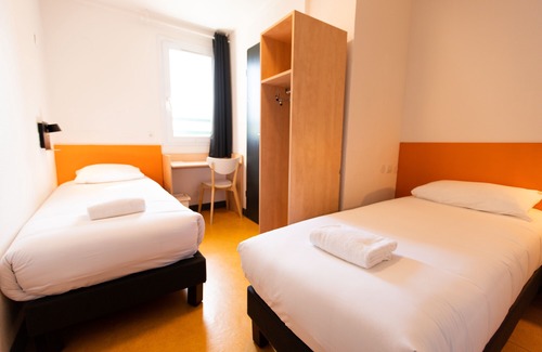 Saint Tronquet Business Park Hotel | Face West Le Pontet