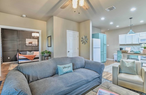 Highland Park Casa | Charming San Antonio Home about 4 Mi to Downtown