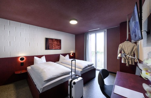Rotkreuz Hotel | BRIX - Self Check-In Hotel