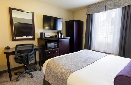 Blairmore Hotel | The Kanata by BCMInns Blairmore